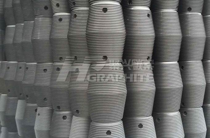 Graphite electrode nipple display3.jpg